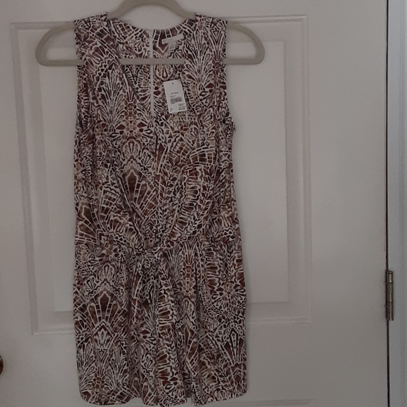 Romper - Picture 2 of 3